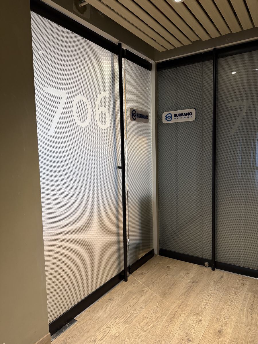 Suite 706, 7th floor